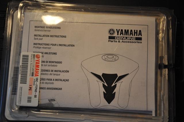 Наклейка на бак Yamaha / Tank-Pad