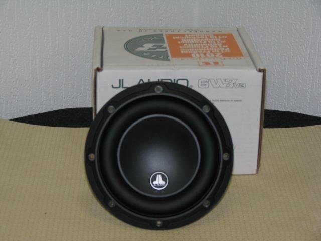 Сабвуфер JL Audio 6W3V3 авто