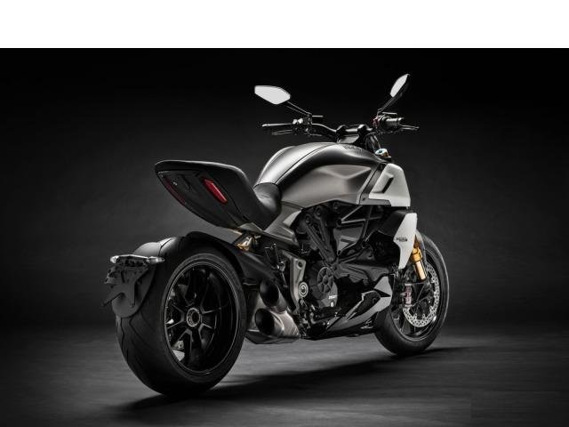Мотоцикл ducati Diavel 1260 S - Sandstone Grey (20