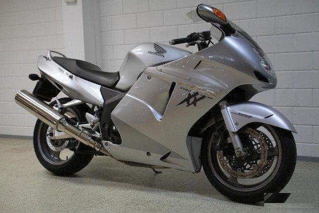 Honda cbr 1100 cbr1100 xx 1997 разбор