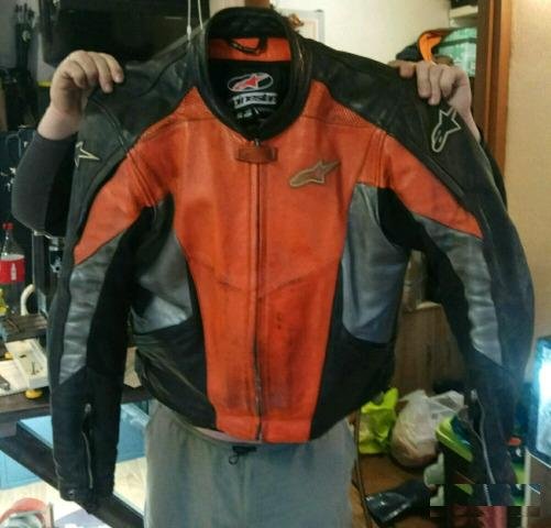 Кожаная куртка AlpineStars