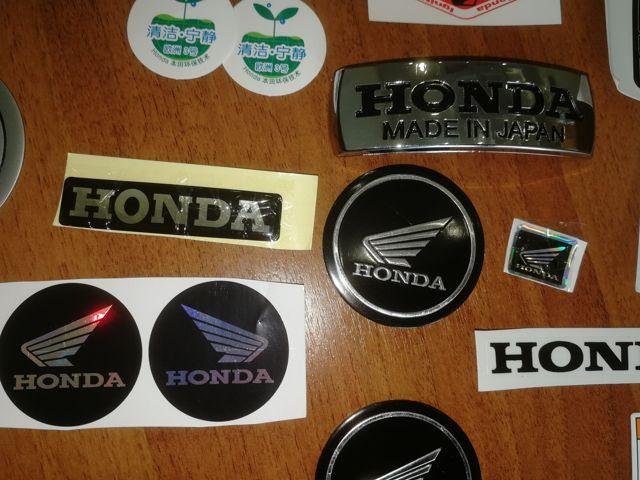 Наклейки и бейджи на мотоцикл/скутер Honda (Хонда)