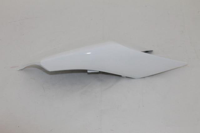 Накладка хвоста R GSX-R600/750 2008-2010