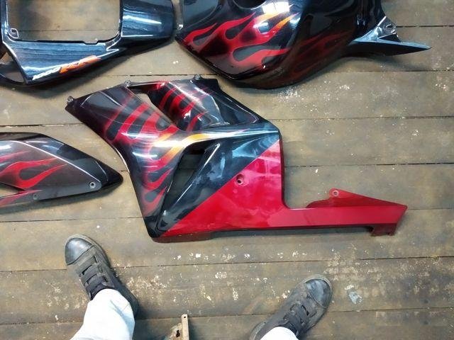 Комплект пластика CBR1000RR 04-05