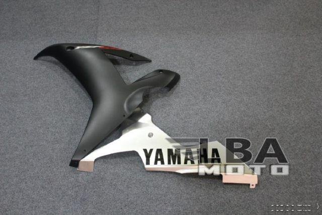 Пластик Yamaha YZF-R1 2002-2003 Серебрянный