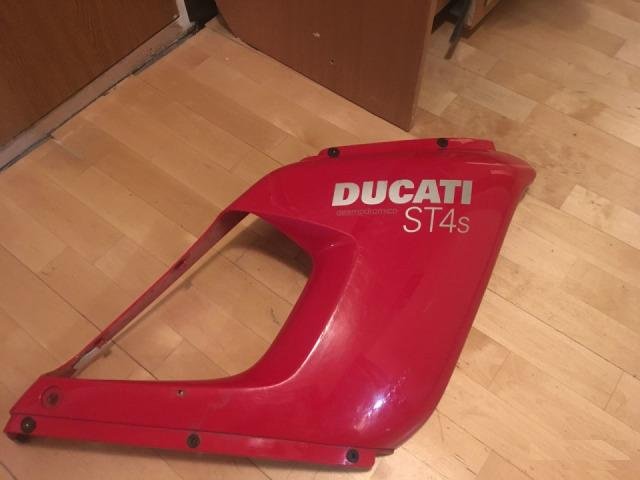 Боковой Пластик для Ducati ST