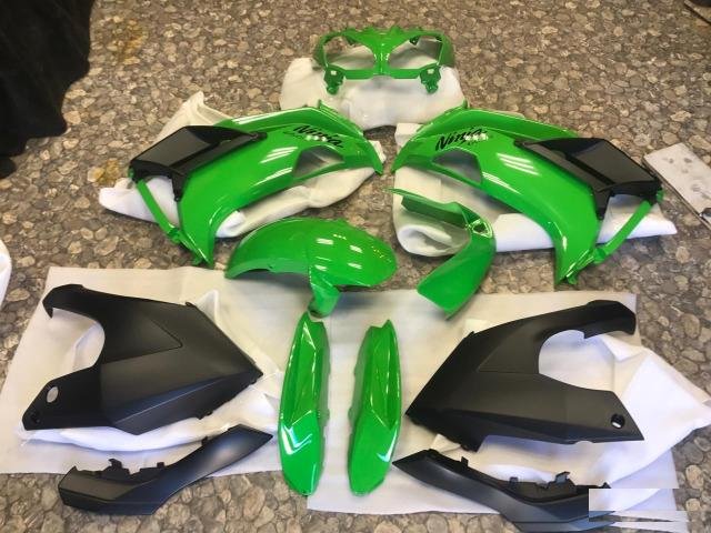 Комплек пластика kawasaki er 6 f