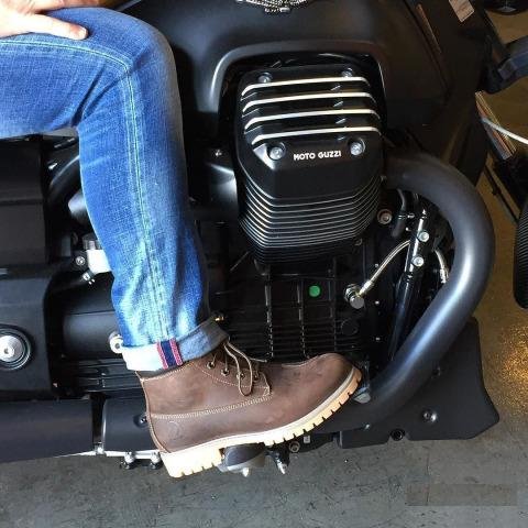 Мотоботинки Forma Elite Boots и визор arai ZR