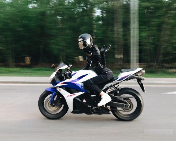 Пластик Honda cbr600rr