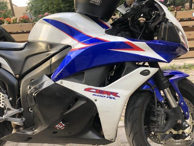 Пластик Honda cbr600rr