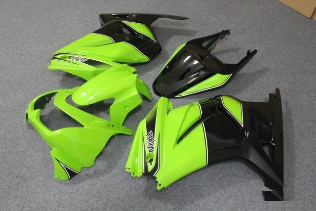 Комплект пластика Kawasaki Ninja 250R Зелено-Чёрны