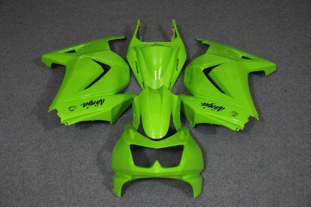 Комплект пластика Kawasaki Ninja 250R Зеленый