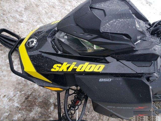 Пластик снегоход BRP Ski-Doo lynx 850 G4