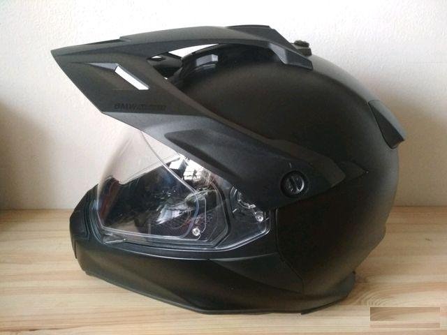 Шлем BMW carbon