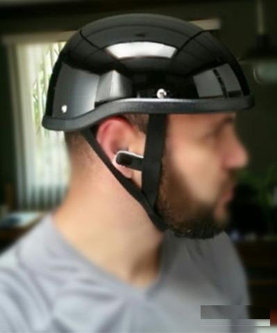 Стильный шлем NEW