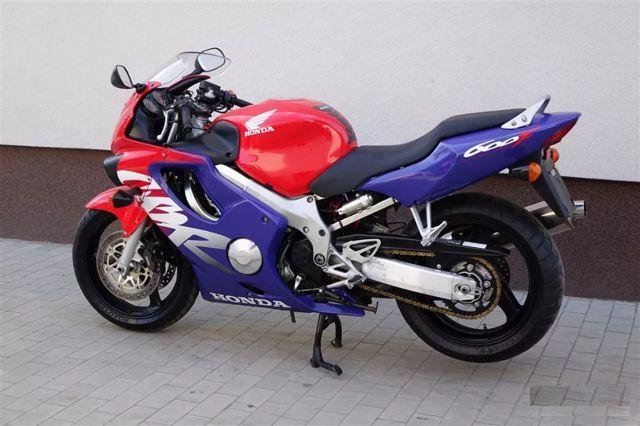 Honda cbr 600f4