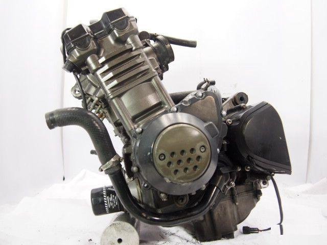 Kawasaki Z1000 03-06 двигатель