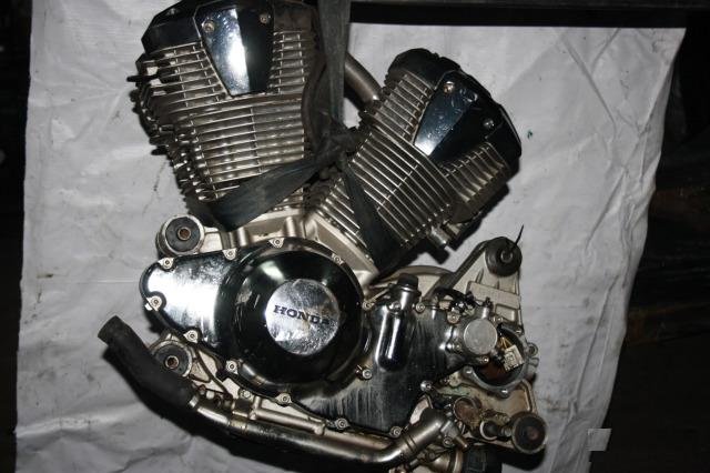 Двигатель Хонда VTX 1800S, 2003г 1.8 SC46E