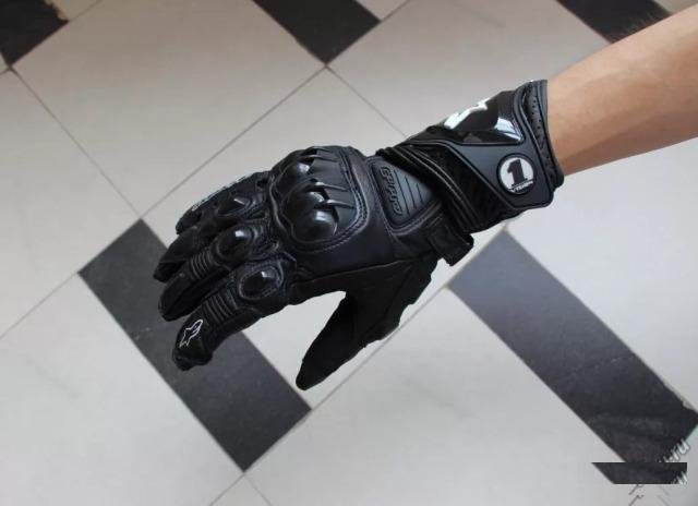 Кожаные перчатки Alpinestars GP Pro чёрные