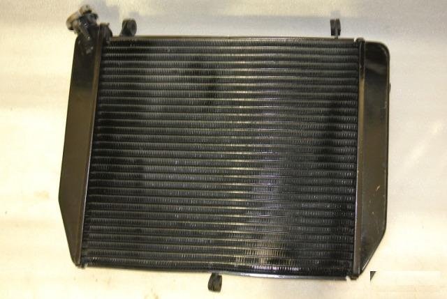 Радиатор охлаждения yamaha R1 2002-2003 N89