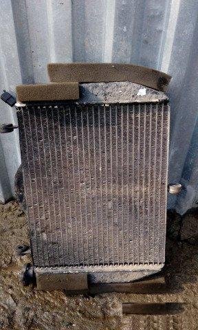 Радиатор двс вентилятор Ямаха р6 / Yamaha R6 99-02
