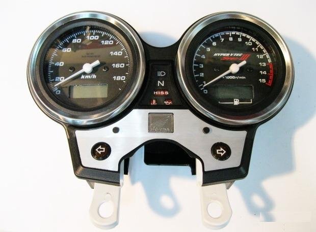 Приборная панель мотоцикла Honda CB400 vtec III 02
