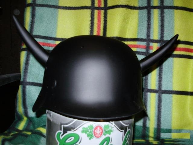 Шлем с рогами