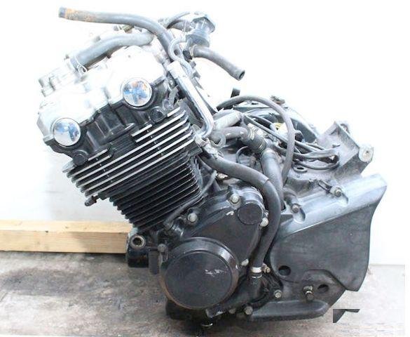 Honda CBR400RR NC23 Двигатель