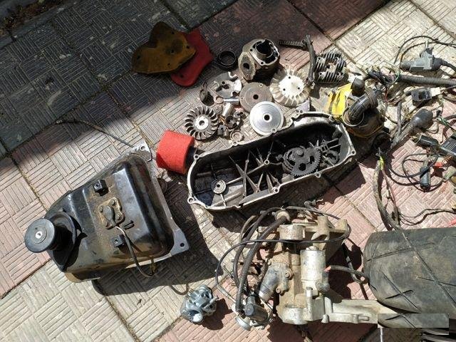 Двигатель от скутера "Стелс Тактик" 50 см3