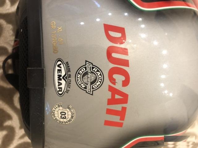 Мотошлем Ducati Desmo