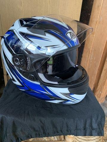 Продам новый шлем THS Helmentsразмер М