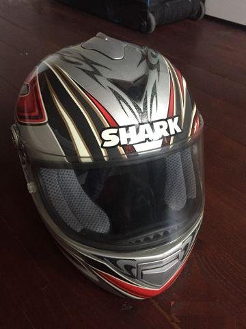Шлем Shark без повреждений