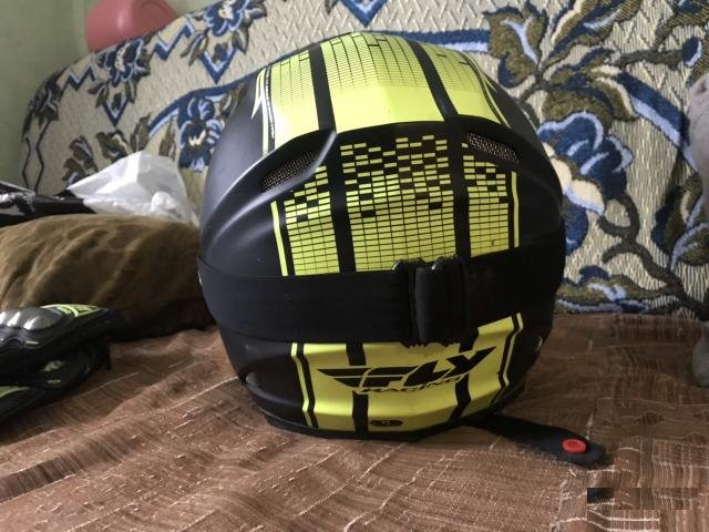 Продам кроссовый шлем Fly Racing F2 carbon Fastbac