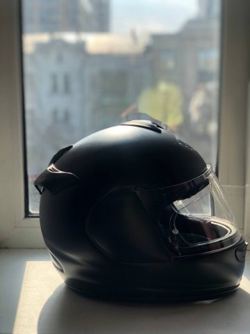мотошлем Arai helmet модель chaser-v/ почти новый