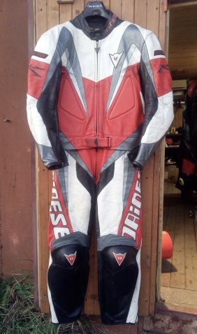 Мото костюм Dainese Размер М (50) Мотокомбинезон