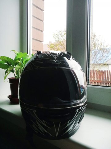 Гоночный шлем