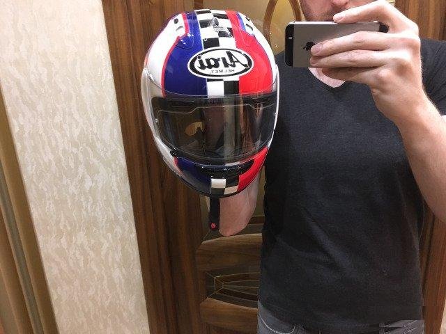 Arai RX-7 GP мотошлем