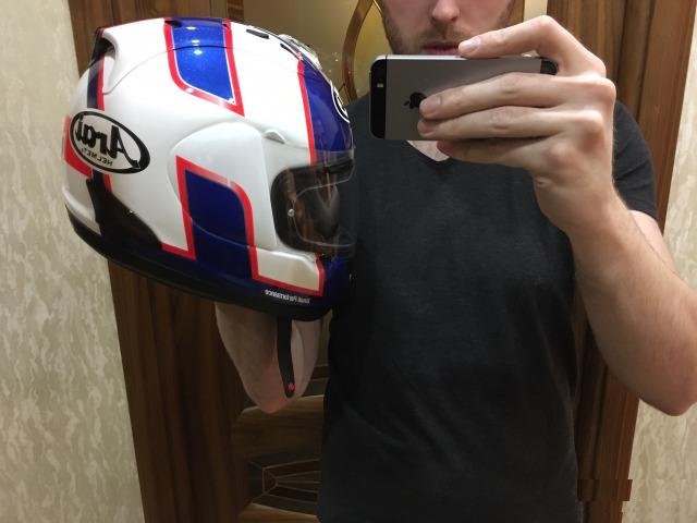 Arai RX-7 GP мотошлем