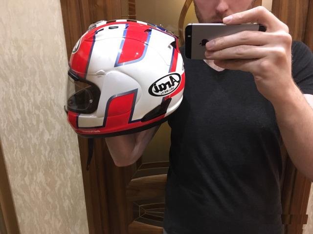 Arai RX-7 GP мотошлем