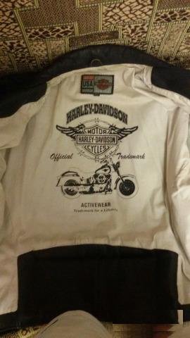 Продам кожаную куртку Harley Davidson Оригинал