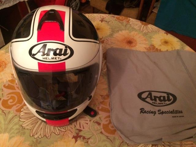 Шлем Arai