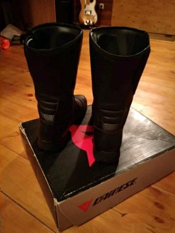 Мотоботы Dainese scarpa snort snjft и Long Range D