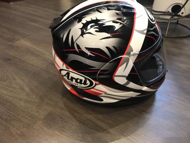 Шлем Arai