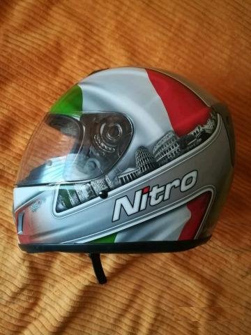 Шлем Nitro
