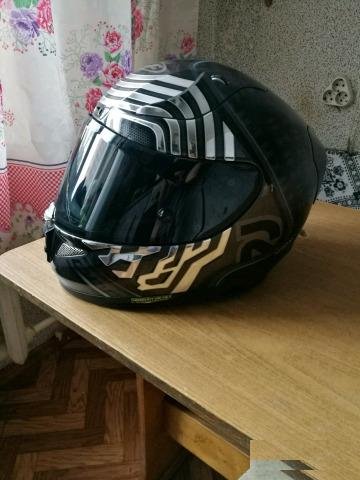 HJC rpha 11 kylo REN size L