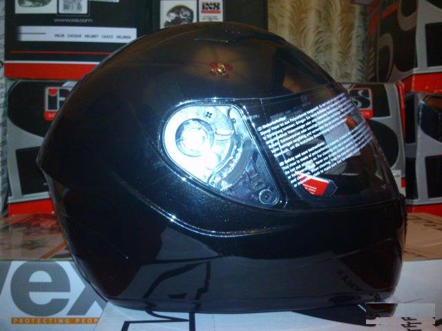 Шлема MTR S-811 р. M с солн. визором на Байк-Посту