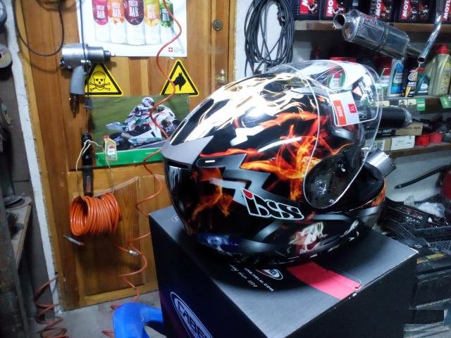 Новые шлема IXS HX-1000