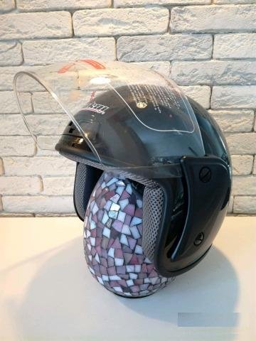 Шлем с визором
