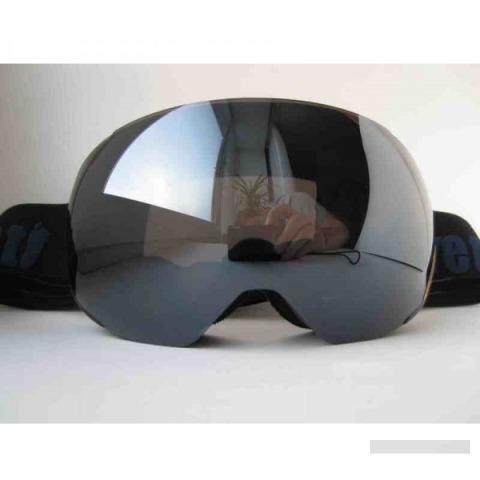 Очки для лыжников и сноубордист Yeti MG-Dark-Black