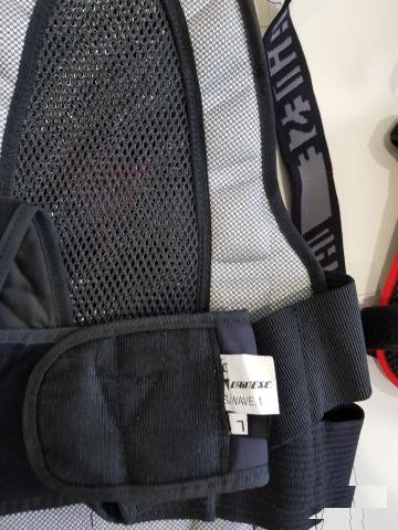 Новая защита спины Dainese Wave